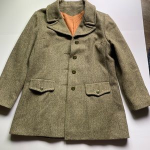 Beautiful Tweed 3/4 Length Coat 🧥 1st Pic is ACTUAL color of Coat.